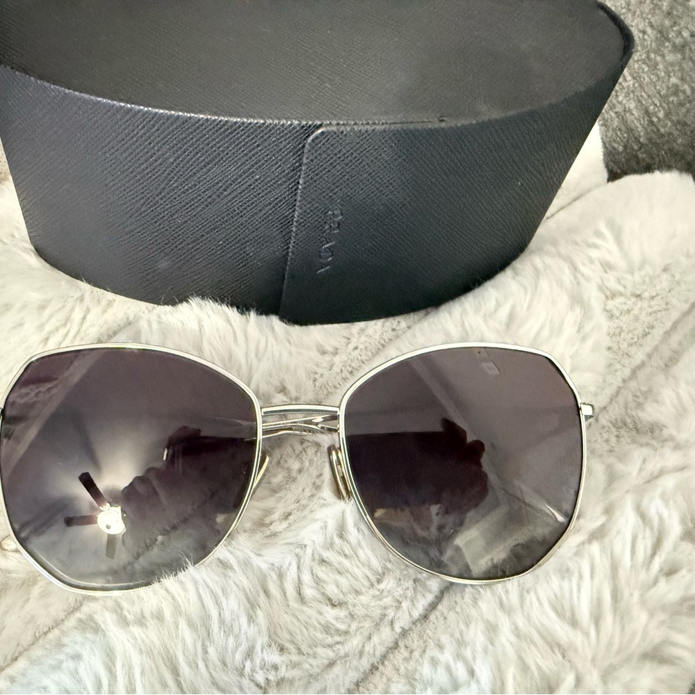 Prada Stylish Black Sunglasses 54mm